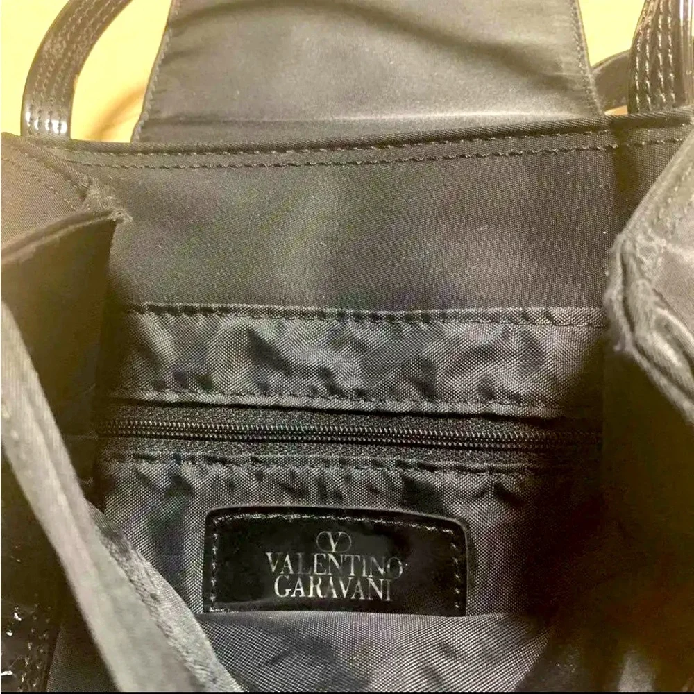 VALENTINO GARAVANI Backpack Black Nylon Stylish Women ❤️🌹❤️🌹 - Picture 4 of 4